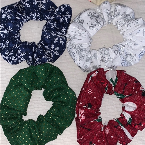 Winter / Christmas Scrunchie Set - Picture 2 of 3